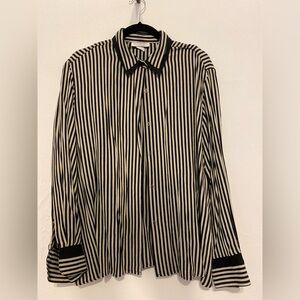 Vintage Ivory Black Stripped Double Contrast Collar with Unique vintage buttons